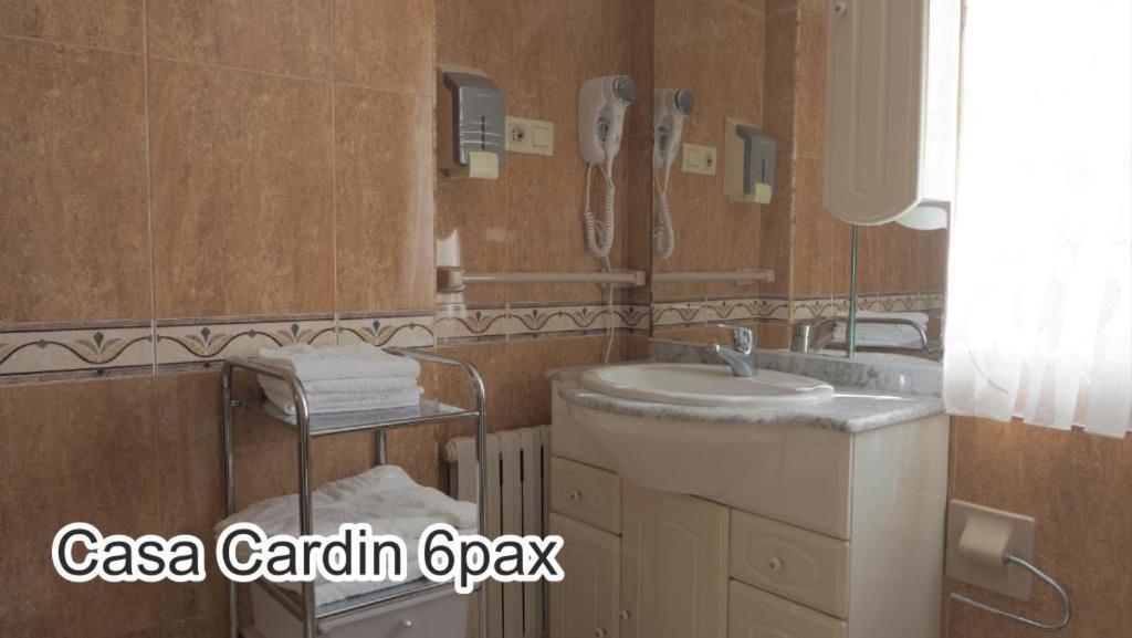 Casa Cardin Apartment Cangas de Onis Exterior photo